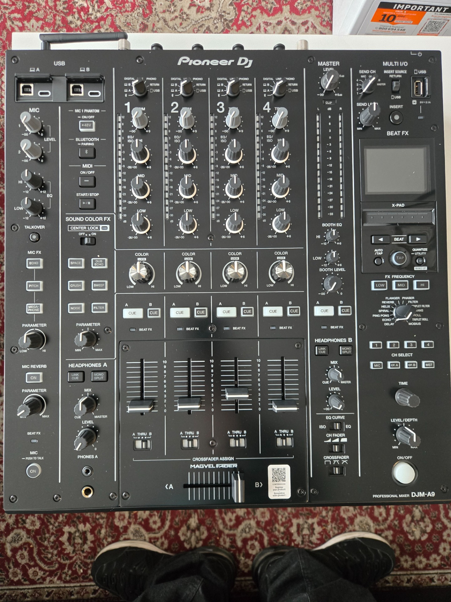 Table de mixage pioneer djm-A9